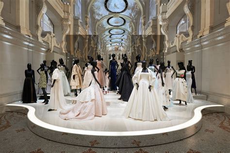 dior musee des arts decoratifs